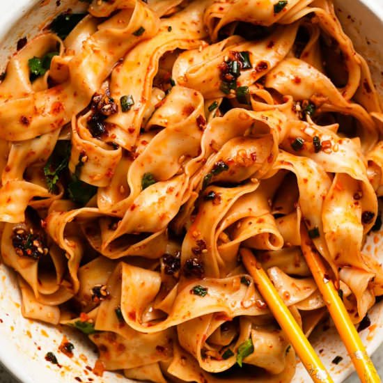 Spicy Sichuan Noodles - Recipe photo by lindseyeatsla