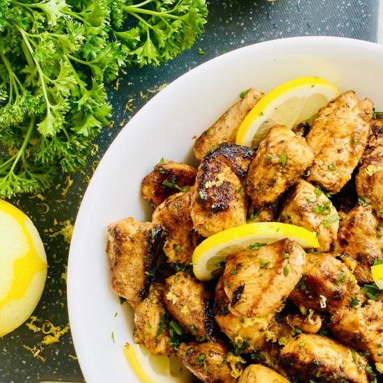 The BEST Lemon Herb Chicken - Recipe photo by amycaseycooks