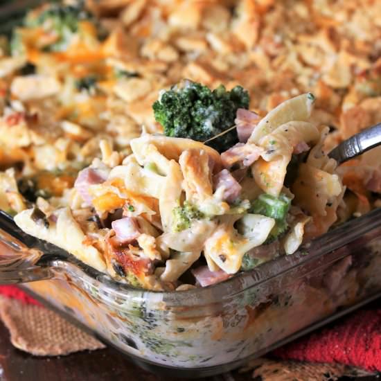 Cheesy Ham & Broccoli Casserole - Recipe photo by thekitchenismyplayground
