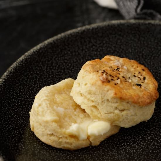 How to Make Biscuits - Recipe photo by Barbara Curry