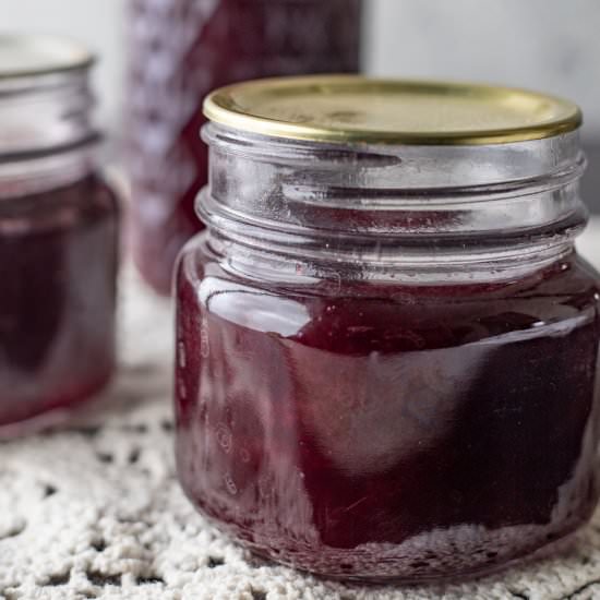 Seedless Raspberry Jam - Recipe photo by BinkysCulinaryCarnival