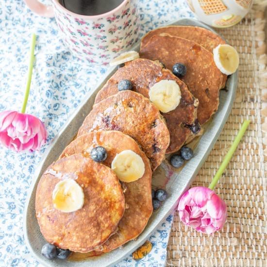 Protein Blender Oatmeal Pancakes - Recipe photo by simplytaralynn