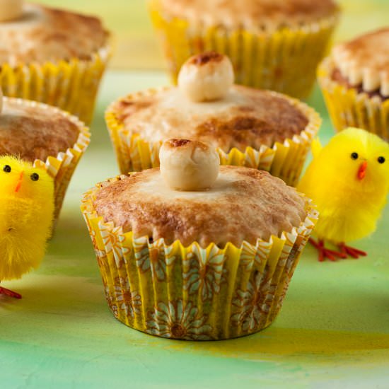 Simnel cupcakes - Recipe photo by Recipe Crumbs