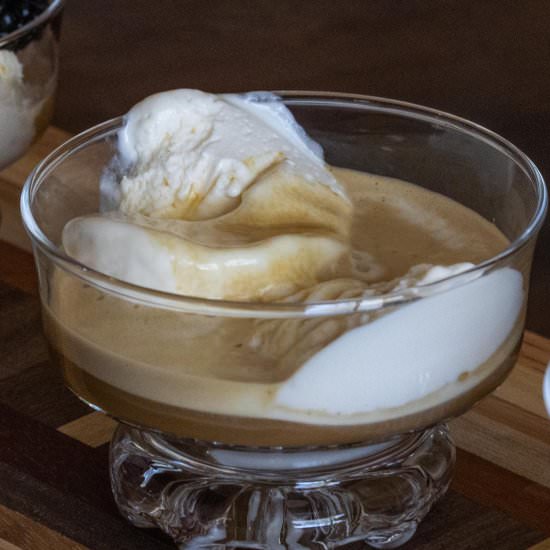 Affogato al Caffee - Recipe photo by GiangisKitchen