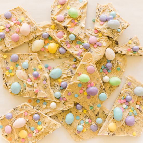 Peanut Butter Easter Bark - Recipe photo by House of Elyn Ryn