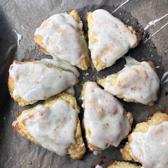 Petitie Vanilla Scones – Copycat - Recipe photo by Sinful Kitchen