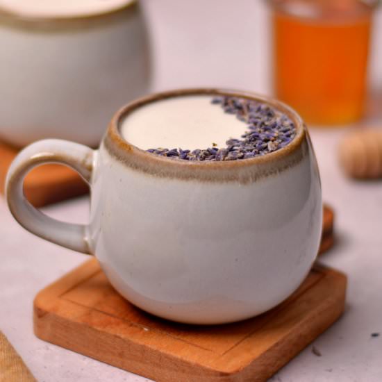 Lavender Milk Tea - Recipe photo by joytothefood