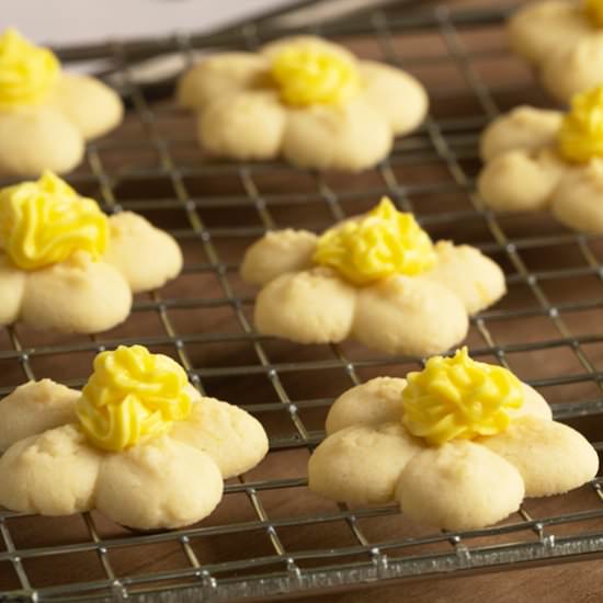 Lemon Spritz Cookies - Recipe photo by Mycookiejourney