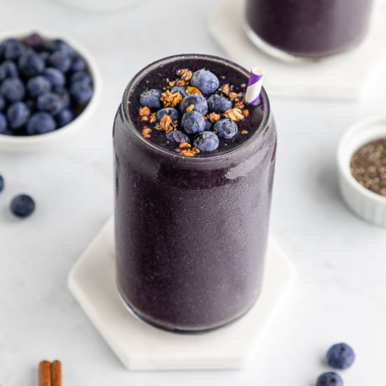 Blueberry Spinach Smoothie - Recipe photo by purelykaylie