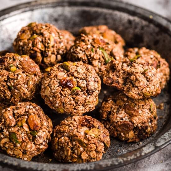 Chewy Vegan Chai-Spiced Cookies - Recipe photo by rainbowplantlife