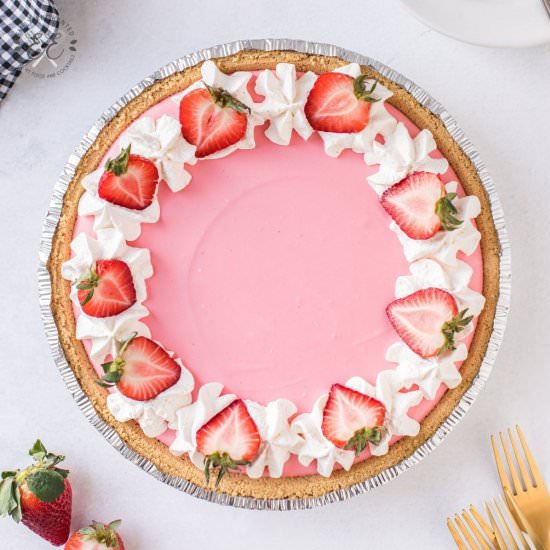 Strawberry Jello Pie - Recipe photo by emilyenchanted