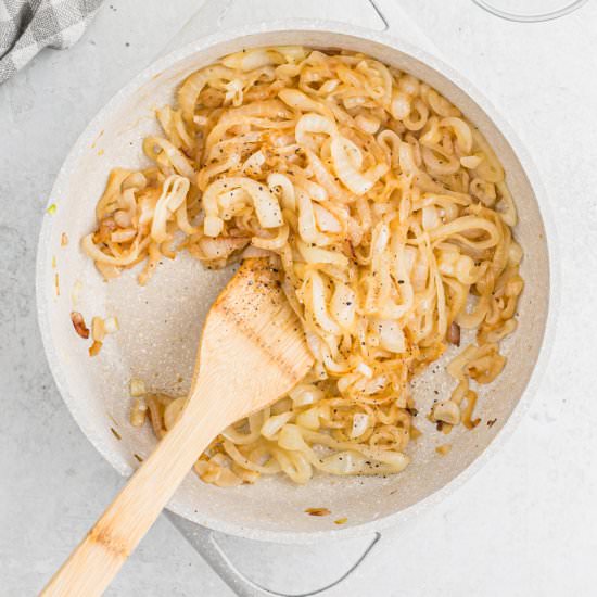 How to Saute Onions - Recipe photo by grandbabycakes