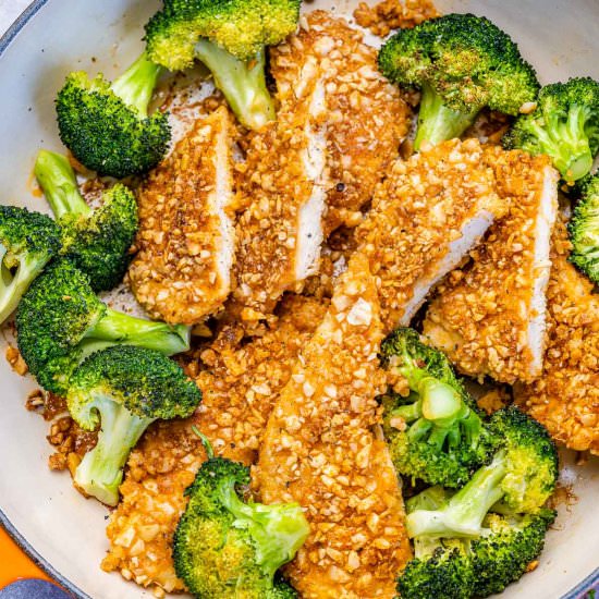 ALMOND CRUSTED CRISPY CHICKEN BREAS - Recipe photo by healthyfitnessmeals