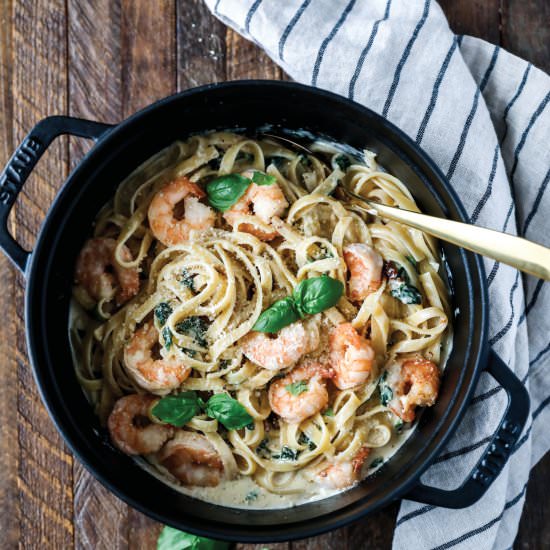 Creamy Shrimp Pasta with Spinach - Recipe photo by farmflavor