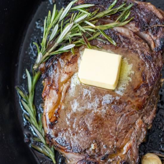 Sous-vide ribeye steak - Recipe photo by The Frizzled Leek