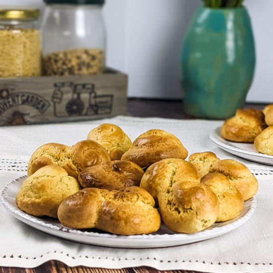 Greek Easter Cookies – Koulourakia - Recipe photo by mamazilla