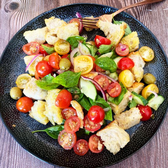 Tuscan Panzanella Salad - Recipe photo by The Scatty Mum