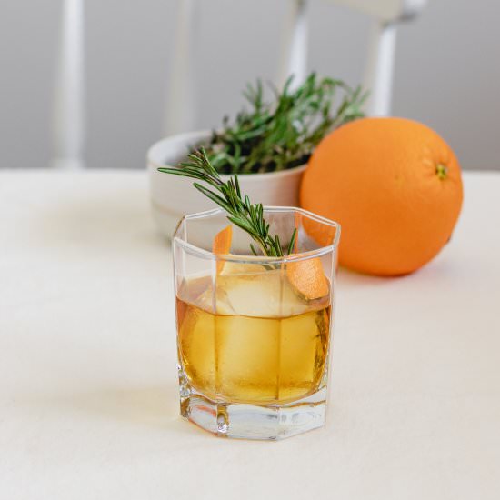 Maple & Rosemary Cocktail - Recipe photo by may.eighty.five