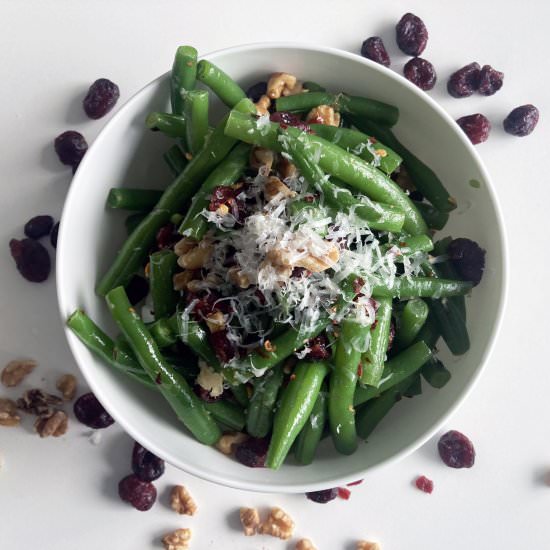 Green Bean & Parmesan Salad - Recipe photo by the_wellness_walnut