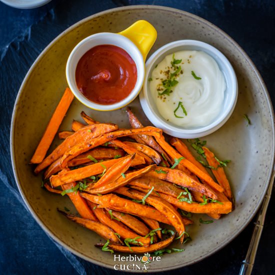 Air Fryer Sweet Potato Fries - Recipe photo by Herbivore Cucina