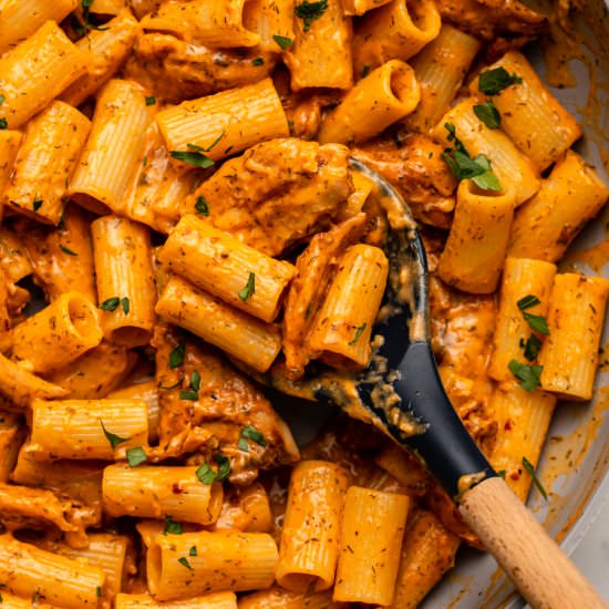 One Pot Buffalo Ranch Pasta - Recipe photo by from my bowl