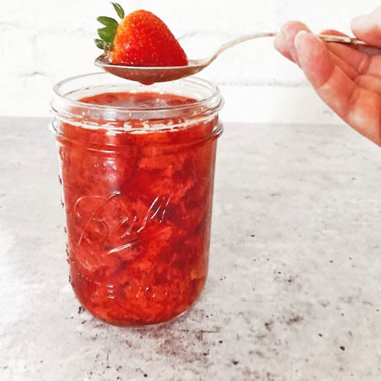 Homemade Strawberry Sauce (compote) - Recipe photo by Sinful Kitchen