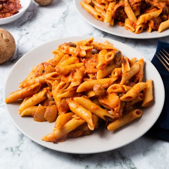 Flavorful Penne Boscaiola - Recipe photo by cooking.with.carbs