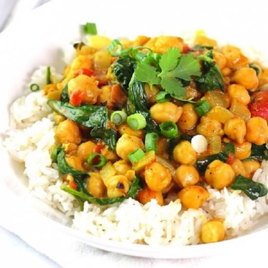 coconut chickpea curry with spinach - Recipe photo by nowcookthis