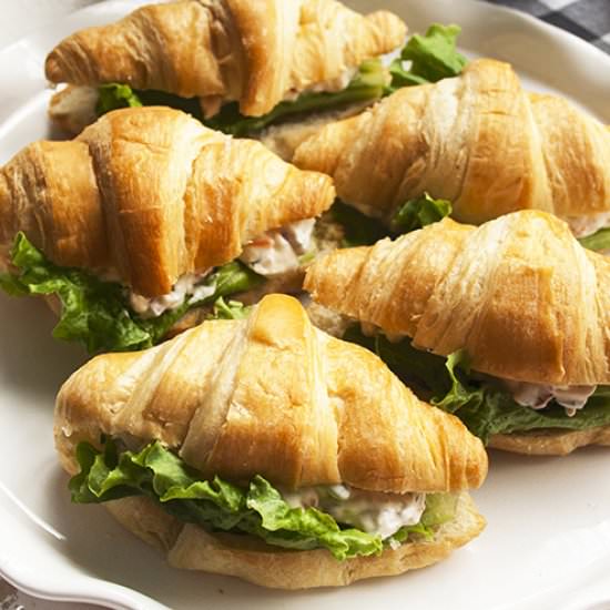 Creamy Veggie Croissants - Recipe photo by nancyc