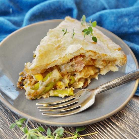 Easy Ham Pot Pie Recipe - Recipe photo by thefreshcooky