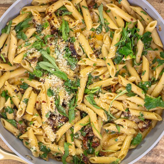 Sun-Dried Tomato Pasta (10 Mins)! - Recipe photo by The Mediterranean Dish