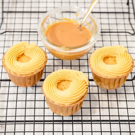 Caramel Buttercream Frosting - Recipe photo by Sweet Mouth Joy