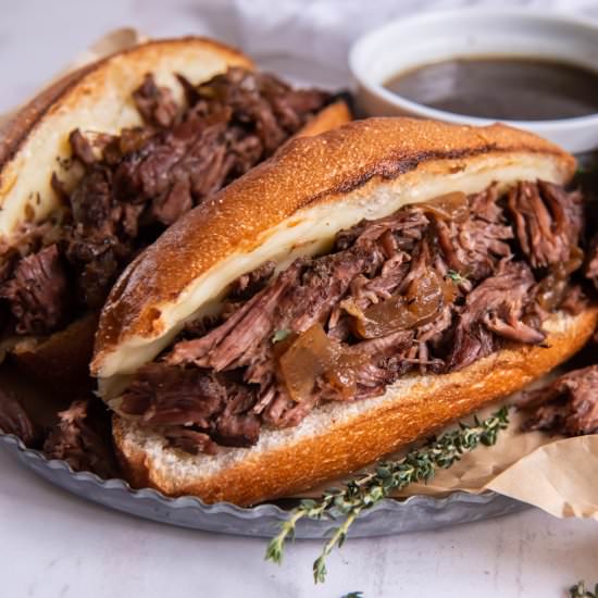 Slow Cooker French Dip Sandwiches - Recipe photo by pumpkinnspice