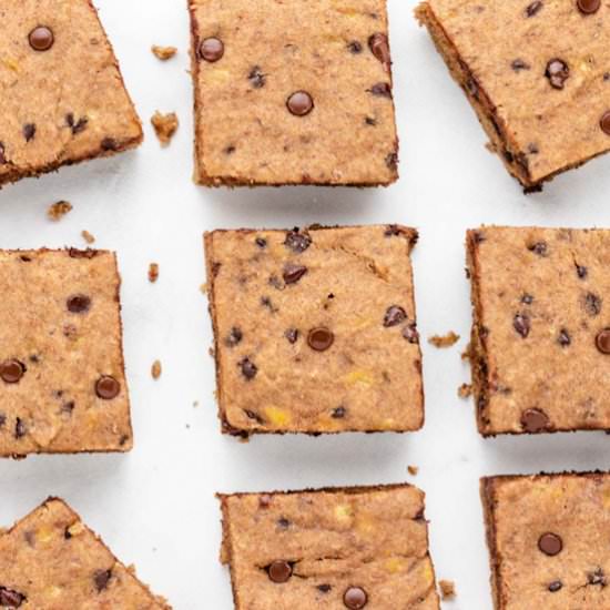 Vegan Banana Bars - Recipe photo by Three Little Chickpeas