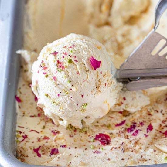 Thandai Gulkand Ice Cream - Recipe photo by ruchiskitchen