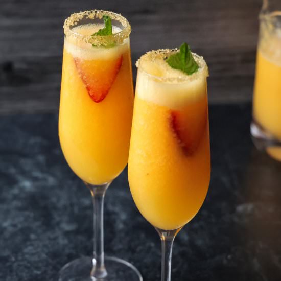Frozen Peach Bellinis - Recipe photo by flavor-feed