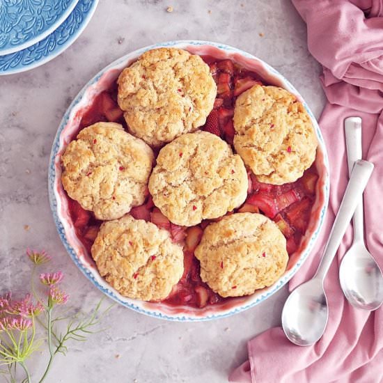 Strawberry Rhubarb Cobbler - Recipe photo by WhiskingWolf