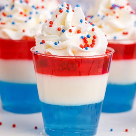 4th of July Jello Shots - Recipe photo by amandascookin