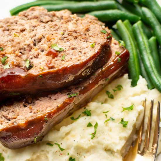 easy meatloaf - Recipe photo by saltandlavender