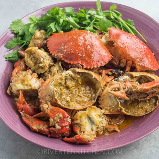 Garlic Butter Crab with Chili Sauce - Recipe photo by Rivertenkitchen