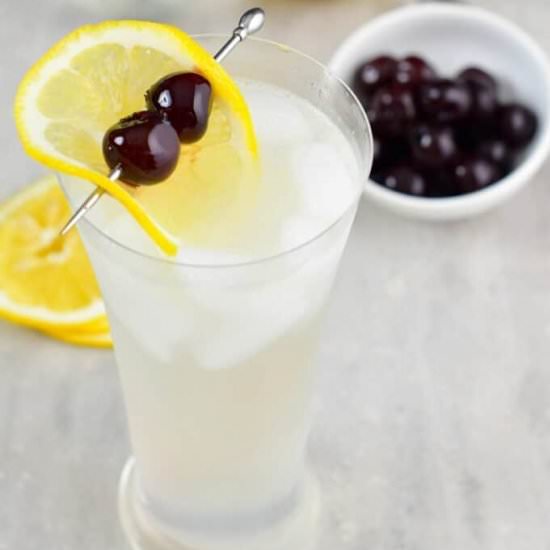 Tom Collins - Recipe photo by WillCookForSmiles