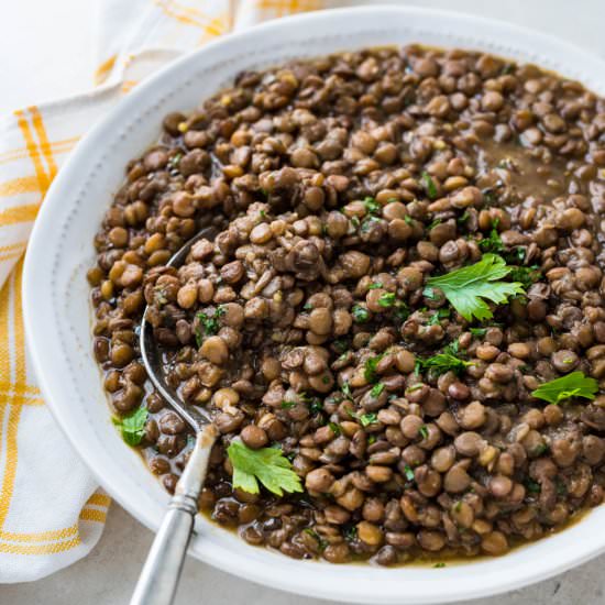 Easy Brown Lentils - Recipe photo by garlic and zest