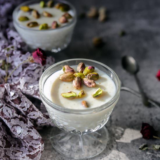 Muhallebi (Mahalabia) Rice Pudding - Recipe photo by HIldaskitchenblog
