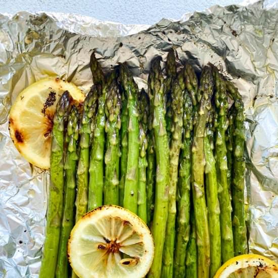 Easy Asparagus Grilled In Foil - Recipe photo by jonnakeohane