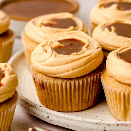 dulce de leche cupcakes - Recipe photo by freshaprilflours