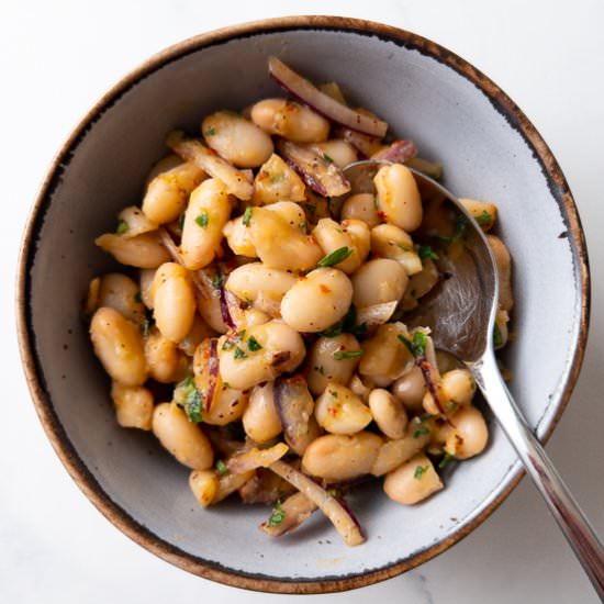 Turkish White Bean Salad - Recipe photo by bitesofberi