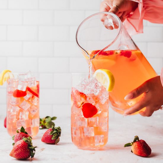BEST strawberry lemonade - Recipe photo by Sweet Tea and Thyme