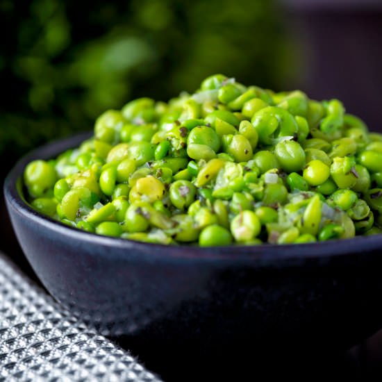 Easy Crushed Minted Peas - Recipe photo by Brian Jones