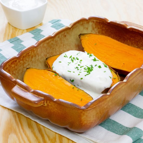 Baked sweet potatoes with cheese - Recipe photo by mecooks.com