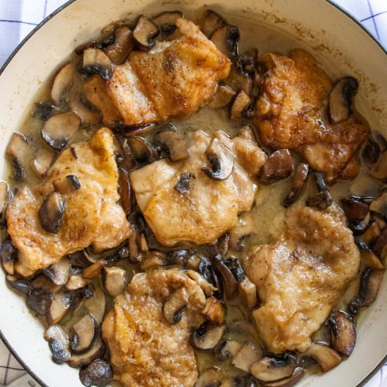 Mushroom Chicken - Recipe photo by GiangisKitchen